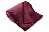Kvalitní mikroflanelová deka v tmavě fialové barvě | 150/200