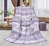 Hřejivá vzorovaná deka kašmír fialové barvy | 150/200
